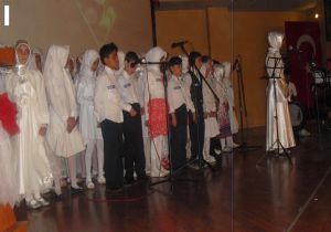 Öğrencilerden duygulandıran etkinlik